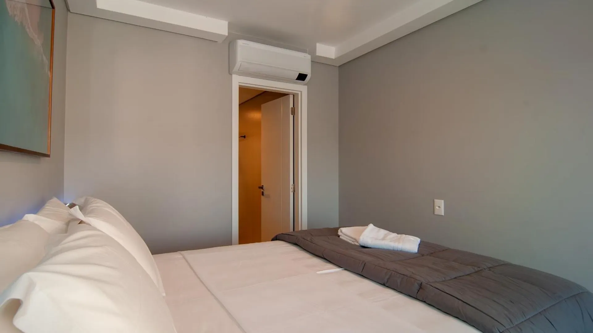 Apartment Coberturaduplex, 1Quadra Da Praia Em Jurere Aw4391 Florianopolis